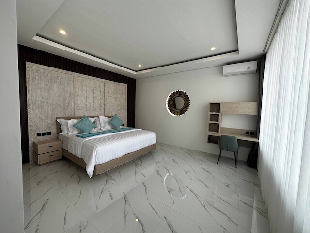 ニューリー ビルト "ヴィラ ナ バリ"