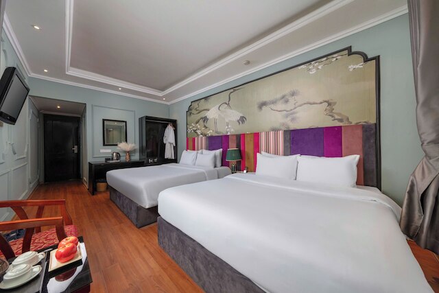 マデリース スターダスト ホテル & トラベル