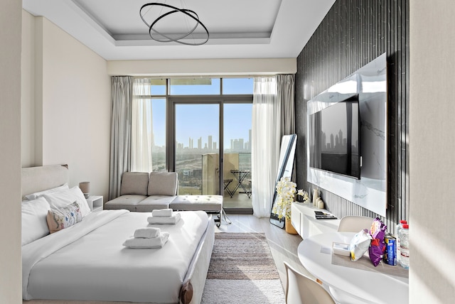 シルクハウス ファルハド アジジ