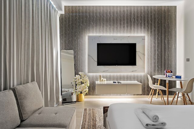 シルクハウス ファルハド アジジ