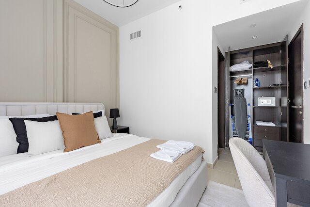 シルクハウス マングローブ プレイス