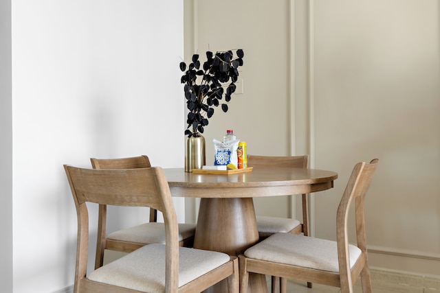 シルクハウス マングローブ プレイス