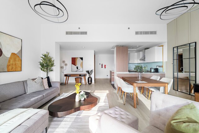 シルクハウス アジジ アリヤ