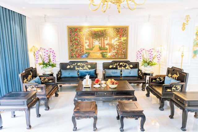 レオ マンション ラグジュアリー サービスド アパートメント