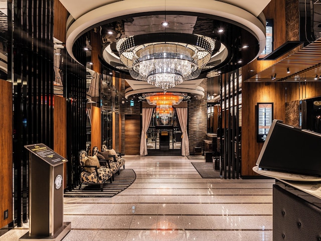 アパホテル〈赤羽岩淵駅前〉