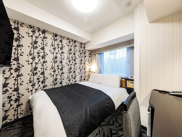 アパホテル〈赤羽岩淵駅前〉