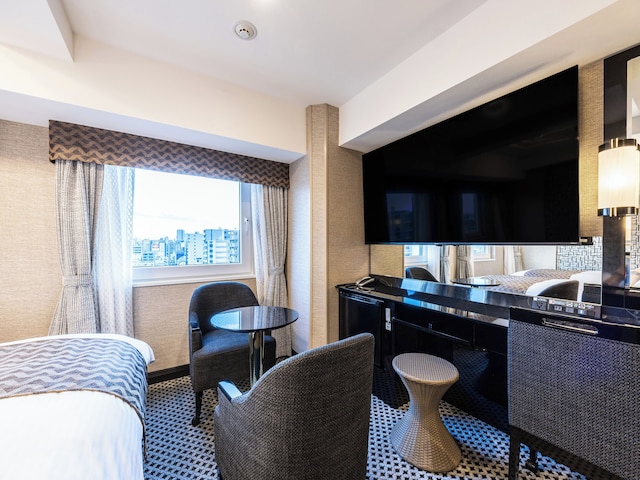 アパホテル〈赤羽岩淵駅前〉