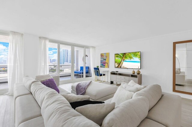 ベイフロント ブリーズ