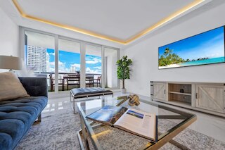 セリーン アンド モダン アパートメント セントラリー ロケーテッド