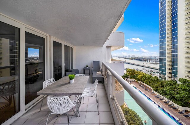 ボーホー サンクチュアリー オン ビスケイン ベイ