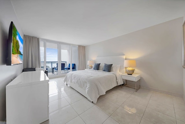 アクロス ザ ウォーター