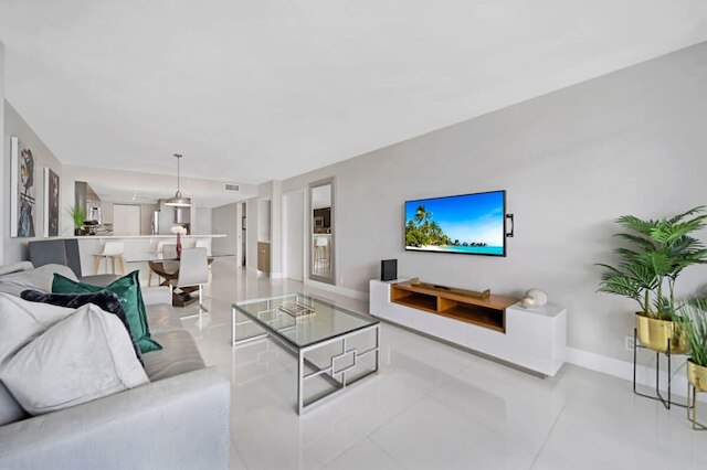 ザ ピースフル パーム