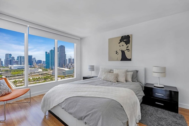 ハイライズ チャーム