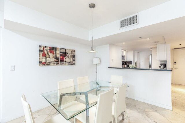 ブリージー ビーチ アンド パーフェクト サンセット