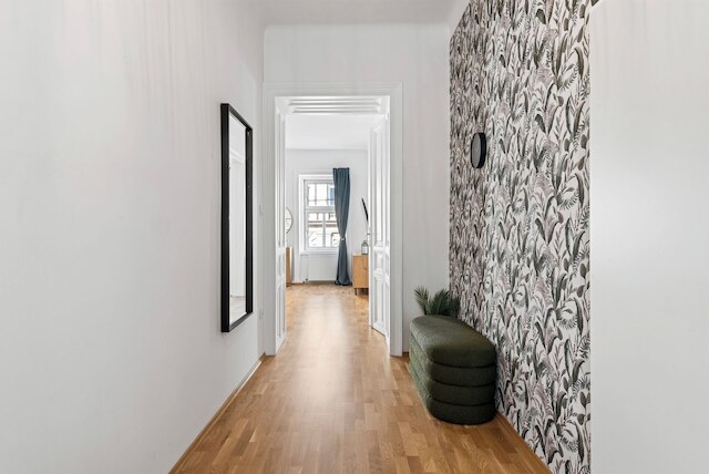 4ty3-アパートメンツ ロクス-マーケット イズ コーリング