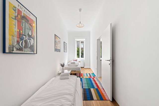 4ty3-アパートメンツ ロクス-マーケット イズ コーリング