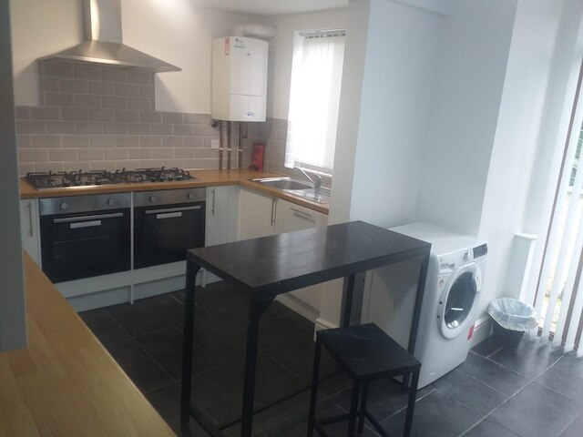 リバプール 3-ベッド ハウス - ニア シティ センター