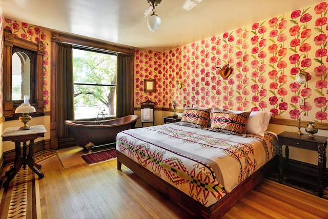 アーバン カウボーイ デンバー