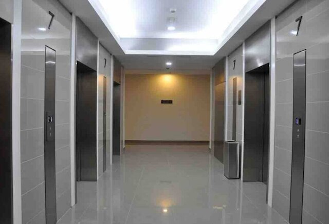 アズール レジデンシズ ケラナ ジャヤ バイ エアホスト