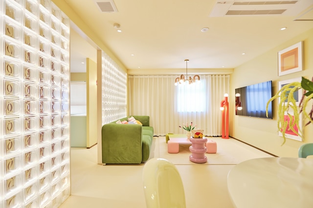 寅ホテル 御徒町