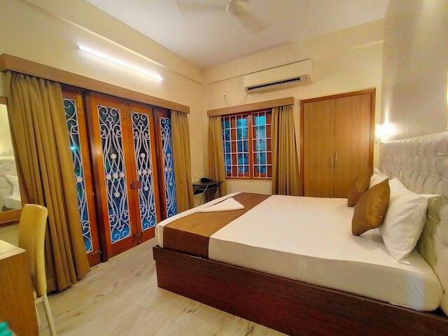 アシュレイ ザ リビング エンティティ