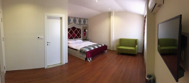 バイ ヒストリアル オテル ドゥエ