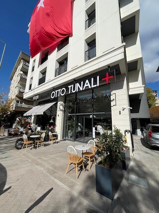 OTTO トゥナリ エクスクルーシブ スイーツ