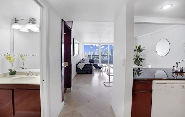 ウェーブフロント オアシス イン マイアミ