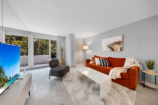 プールサイド オアシス リトリート