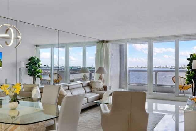 ザ グランド ワンダー ビスケイン