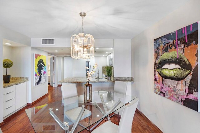 トロピカル ブリス ウィズ プール ホットタブ