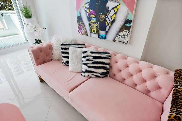 ターコイズ ウェーブズ オアシス