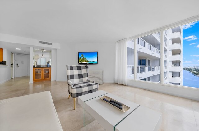 セレーン トゥーベッドルーム オアシス