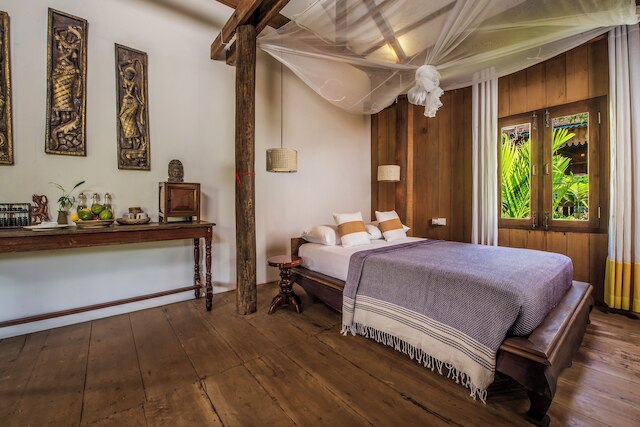 PHUM クメール ロッジ