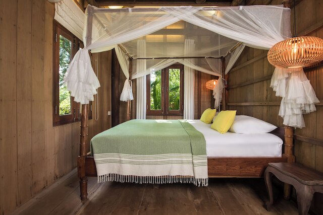 PHUM クメール ロッジ