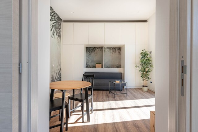 トゥラーティ アパートメント アル ポリテアマ