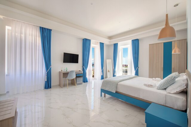 メイン - ムニシピオ