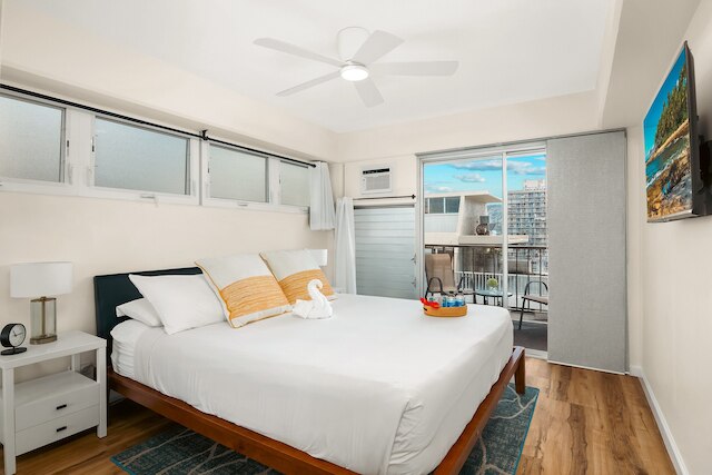 0170 2ベッドルーム/2バスルーム コンド イン クヒオ アット ワイキキ ウィズ パーキング!