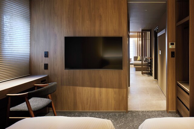 Minn 浅草蔵前 Station