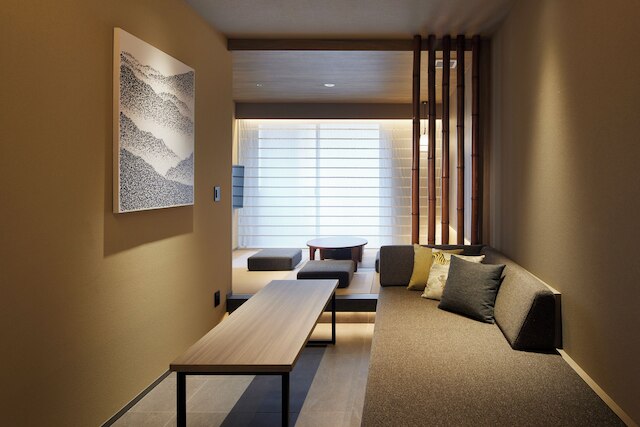 Minn 浅草蔵前 Station