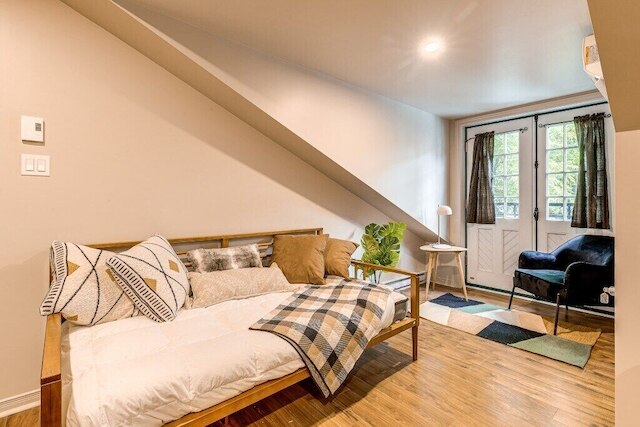 セント ウルスル トゥーストーリー オアシス