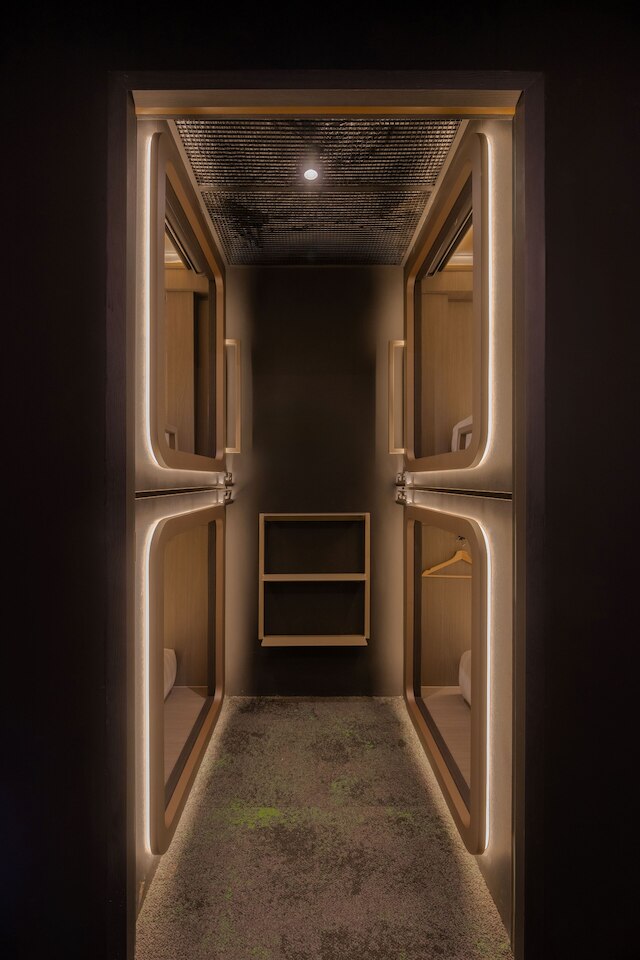 キューブ ソーシャル ブティック カプセル ホテル @ ボート キー