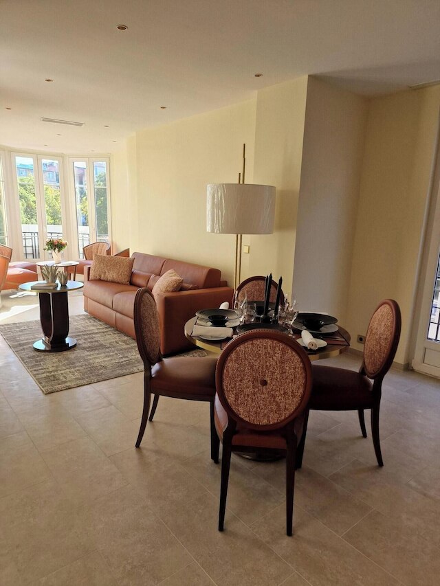 レジデンス アストン ラ スカラ