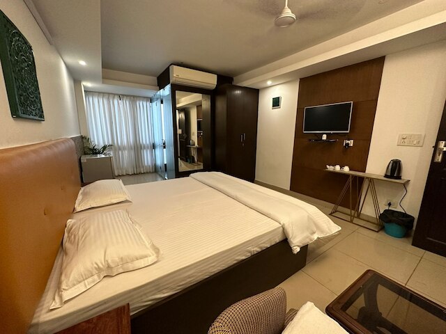 ローカルズ ステイ ハウズ カース