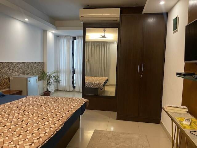 ローカルズ ステイ ハウズ カース