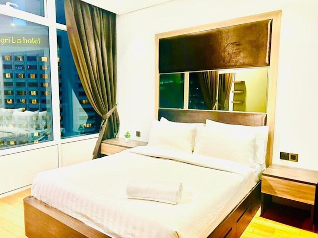 ボルテックス スイーツ KLCC バイ カステル