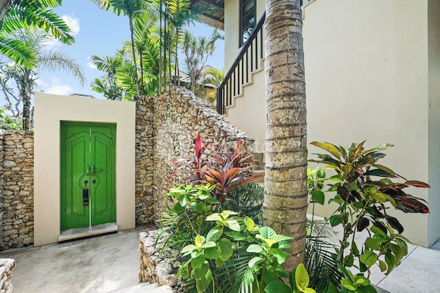 ハバラ ヴィラ バイ コージーステイ - プライベート ビーチ