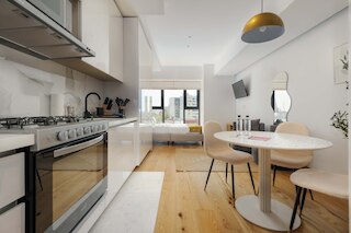 ウィズ コンフィ ロフト ウィズ モダン デコ イン ローマ ノルテ