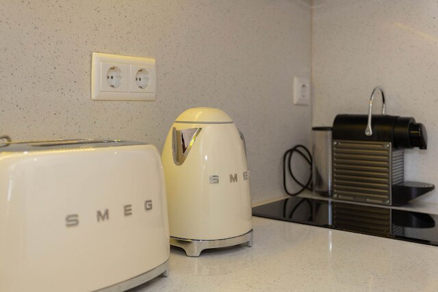 リビング イン ポルト - トリンダーデ デラックス スタジオ 2T