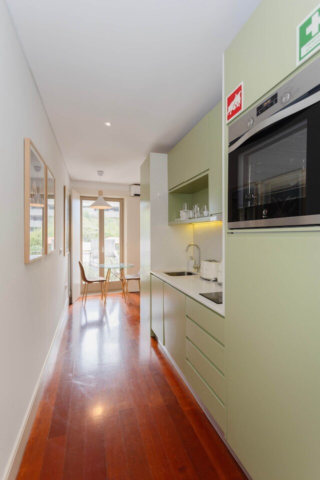 リビング イン ポルト - トリンダーデ デラックス スタジオ 2T